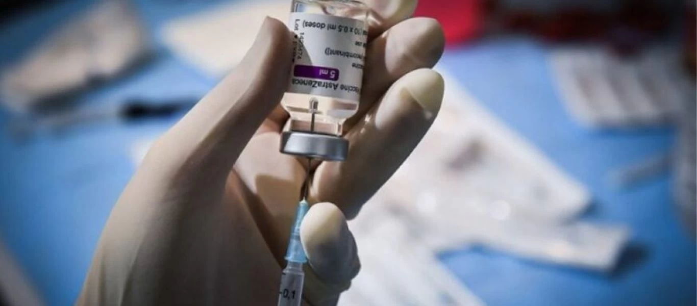 Γαλλία: Σε αναστολή 3.000 υγειονομικοί που δεν εμβολιάστηκαν - Δεκάδες παραιτήσεις